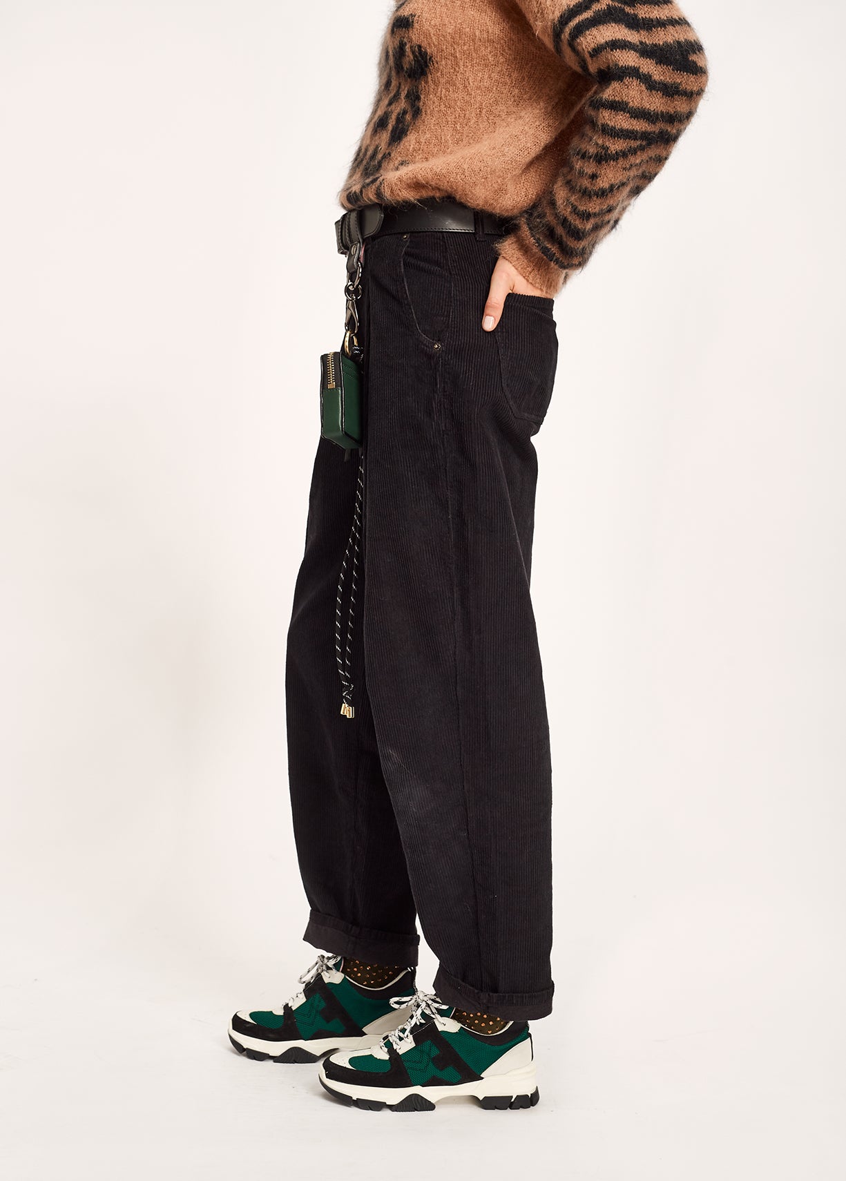 Black cotton-corduroy trousers RE—SSENTIEL | Essentiel second hand