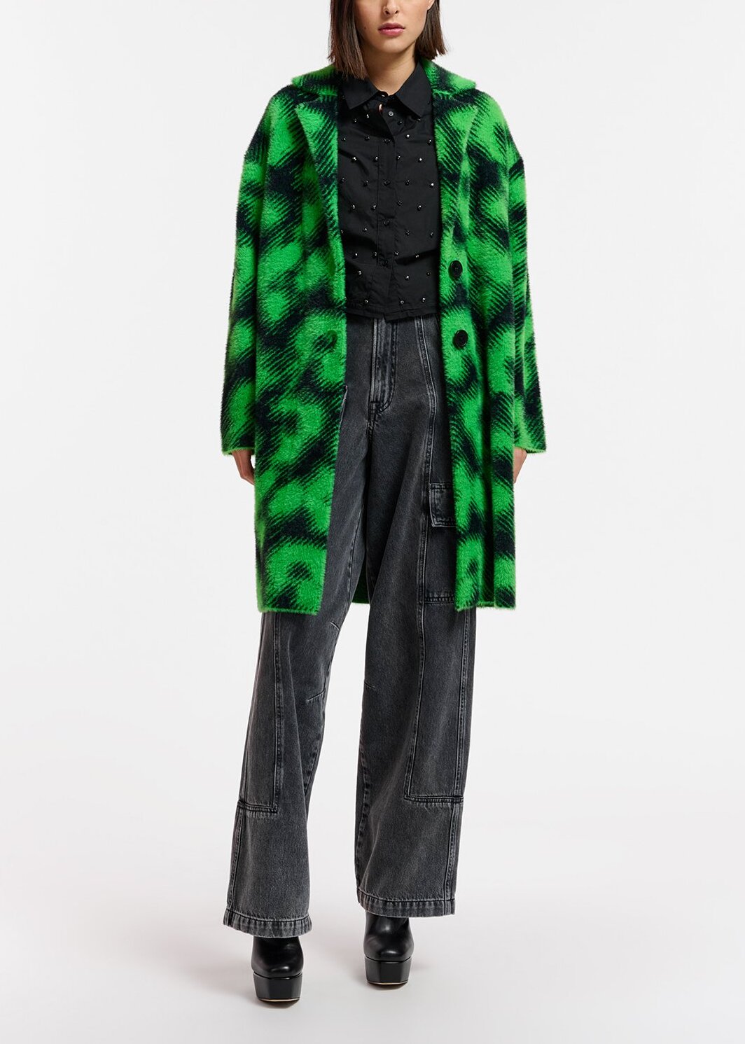 Zwarte en groene cardigan gebreid in luipaardmotief RE—SSENTIEL | Essentiel second hand