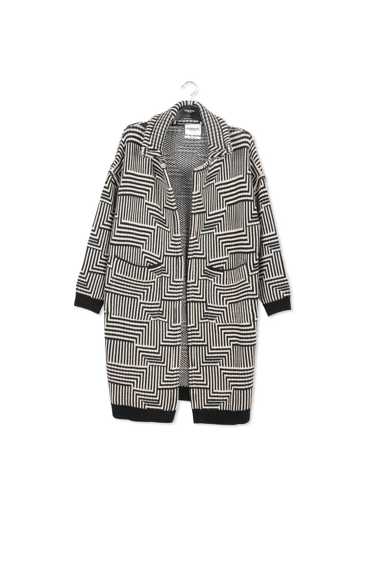 Cardigan en maille jacquard blanc cassé et noir RE—SSENTIEL | Essentiel second hand
