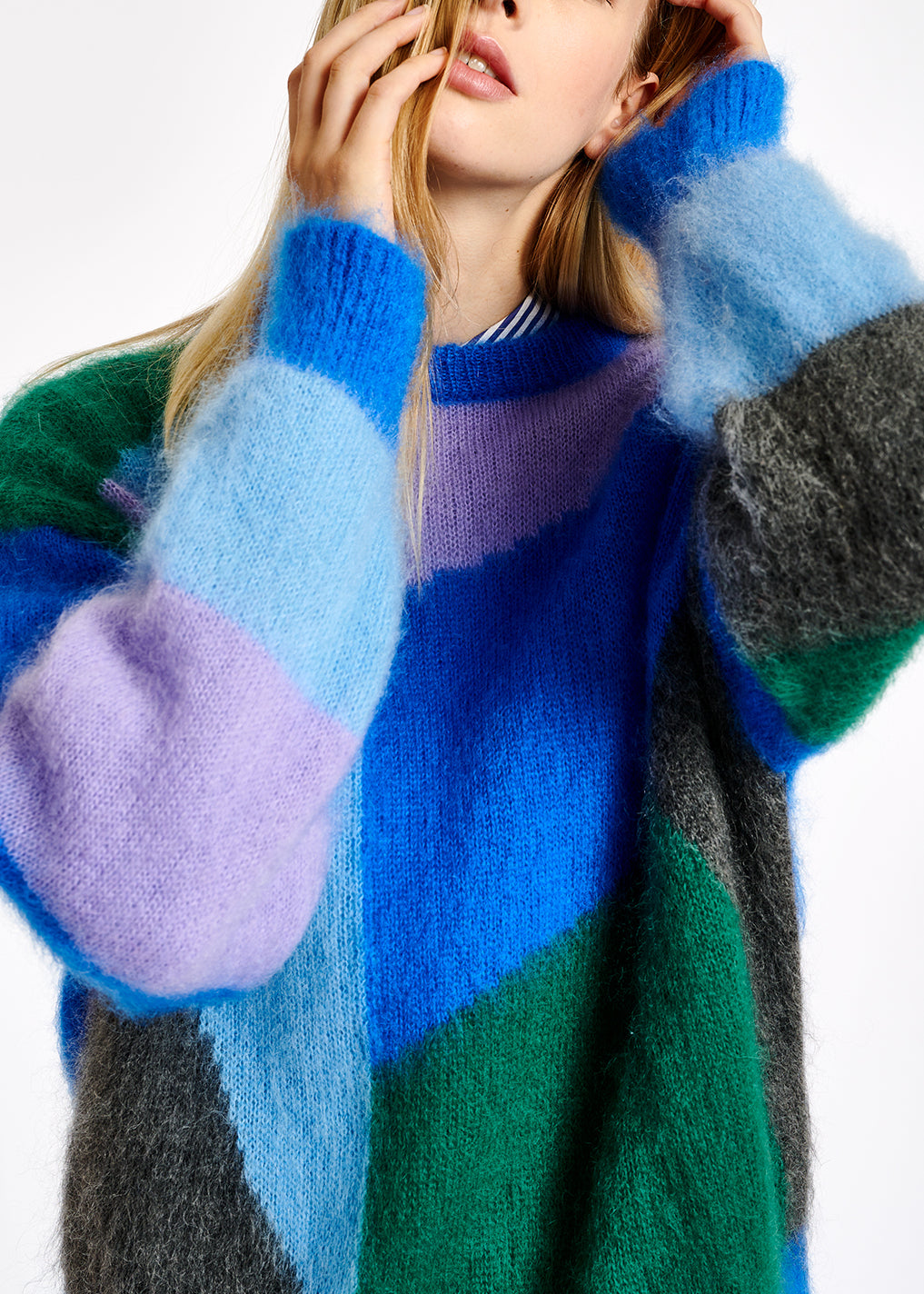 Soft and colorful mohair-blend sweater RE—SSENTIEL | Essentiel second hand