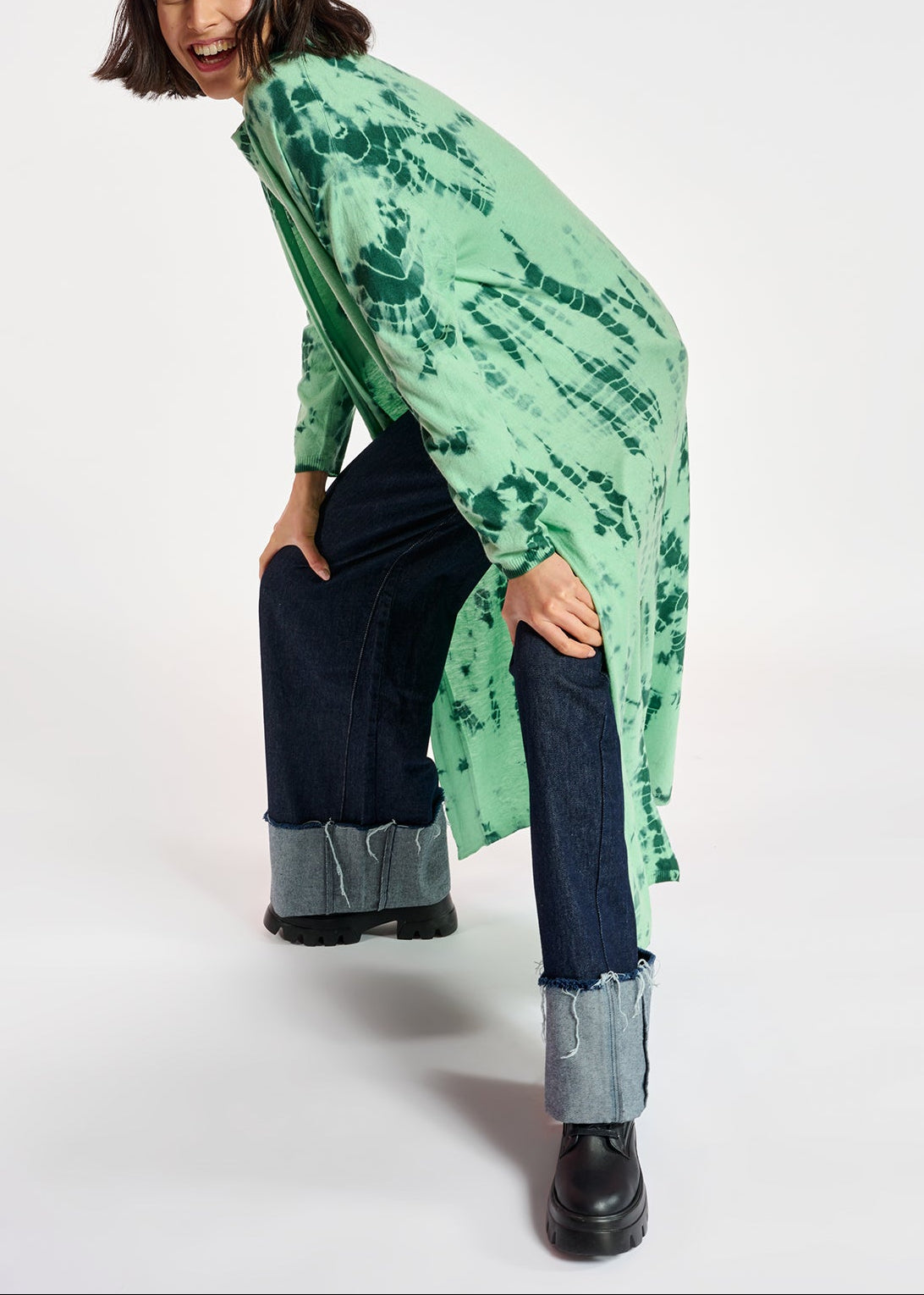 Long mint green and dark green tie-dye cardigan RE—SSENTIEL | Essentiel second hand