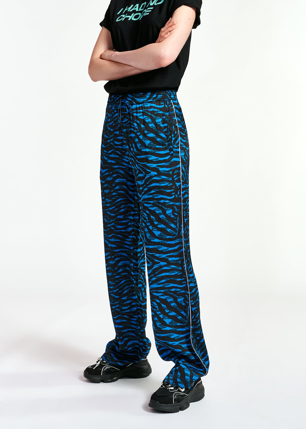 Pantalon pyjama zébré turquoise et noir RE—SSENTIEL | Essentiel second hand