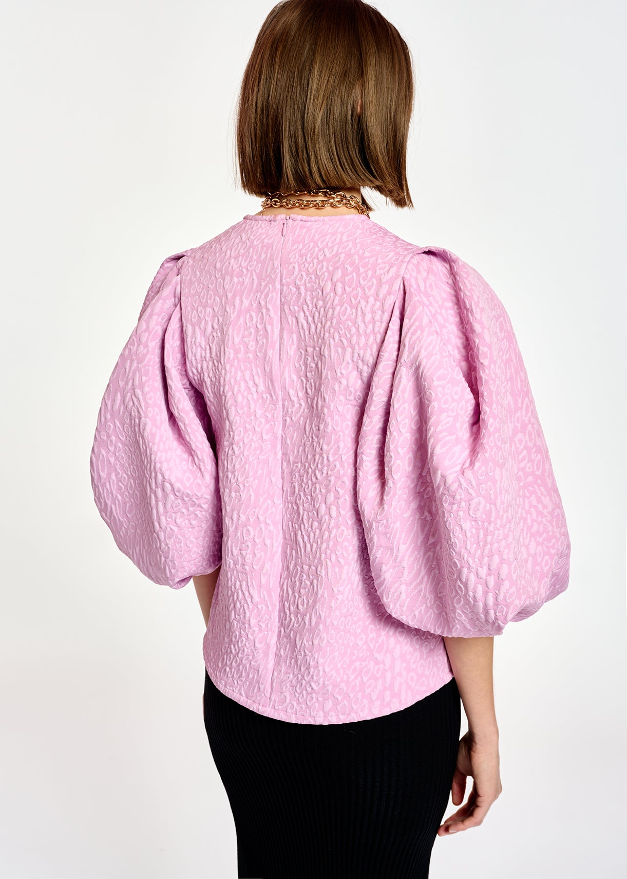 Light pink jacquard top with puffed sleeves RE—SSENTIEL | Essentiel second hand