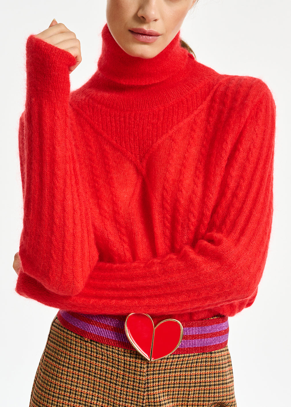 Red cable-knitted turtleneck sweater RE—SSENTIEL | Essentiel second hand