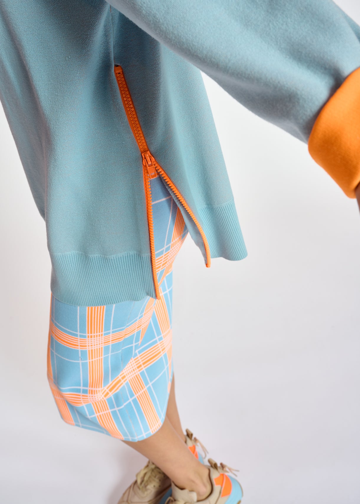 Pull carré en tricot bleu clair RE—SSENTIEL | Essentiel second hand