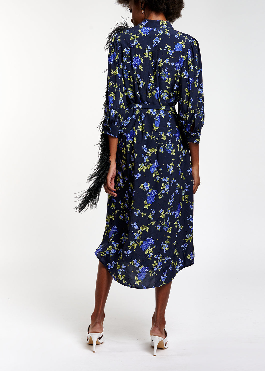 Robe chemise bleu foncé à  imprimé fleuri RE—SSENTIEL | Essentiel second hand