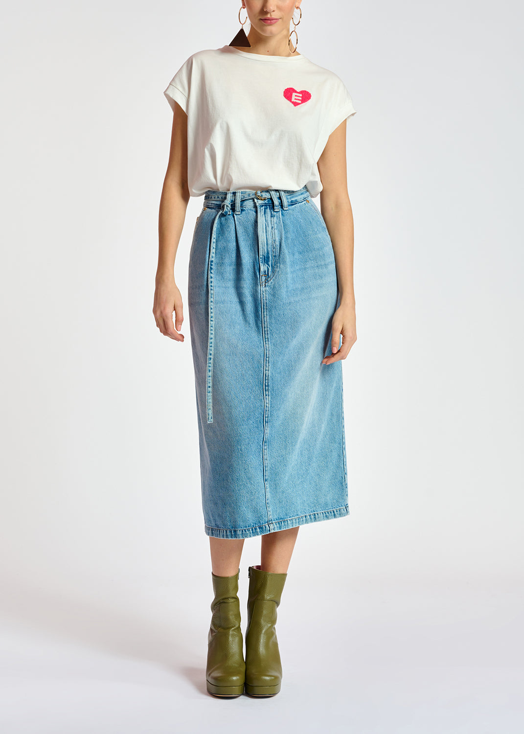 Jupe A à taille haute en denim bleu RE—SSENTIEL | Essentiel second hand