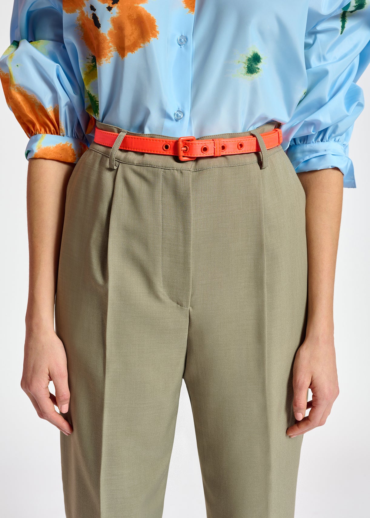 Khaki tapered-fit pants RE—SSENTIEL | Essentiel second hand