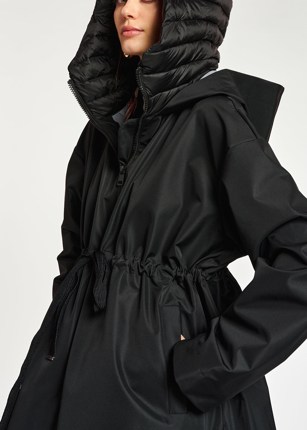 Black oversized hooded raincoat RE—SSENTIEL | Essentiel second hand