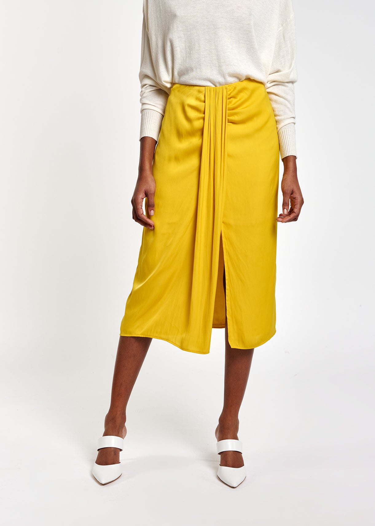 Zeveraar jupe RE—SSENTIEL | Essentiel second hand