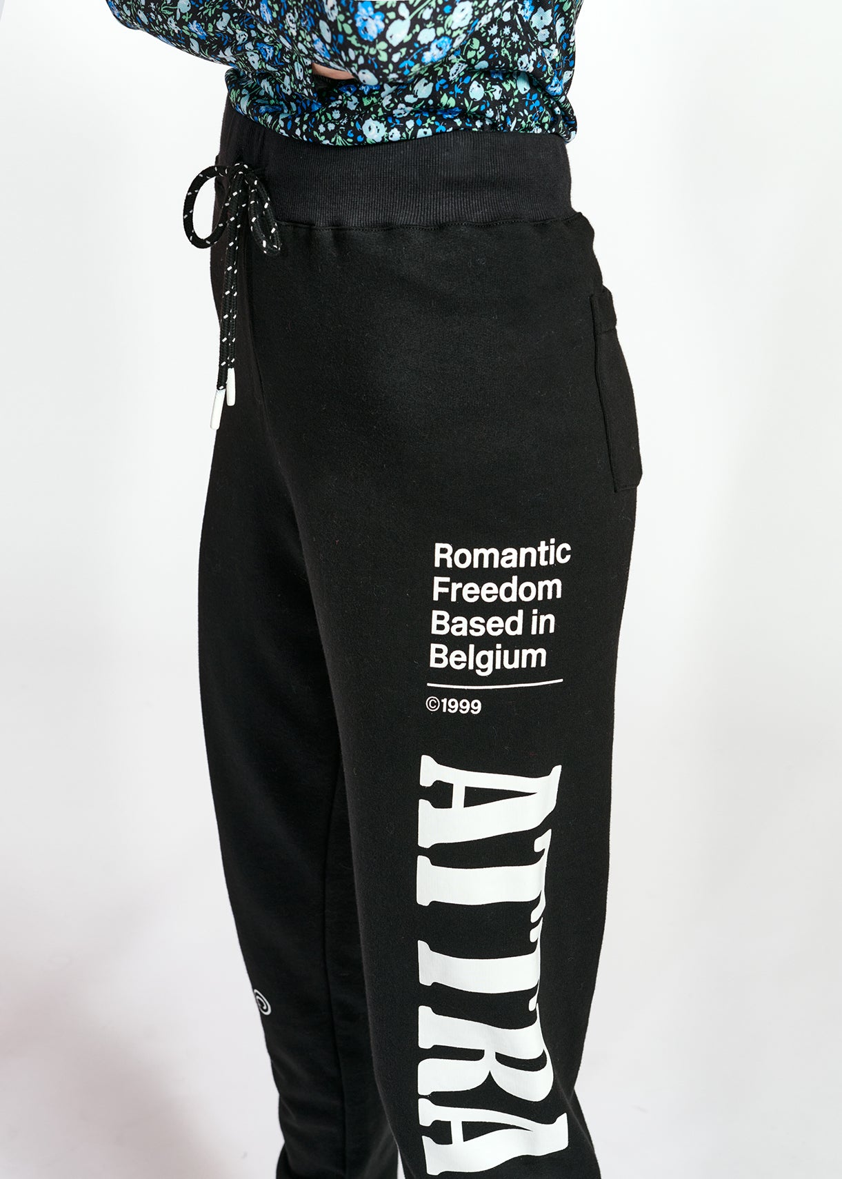 Black jersey track pants with print RE—SSENTIEL | Essentiel second hand