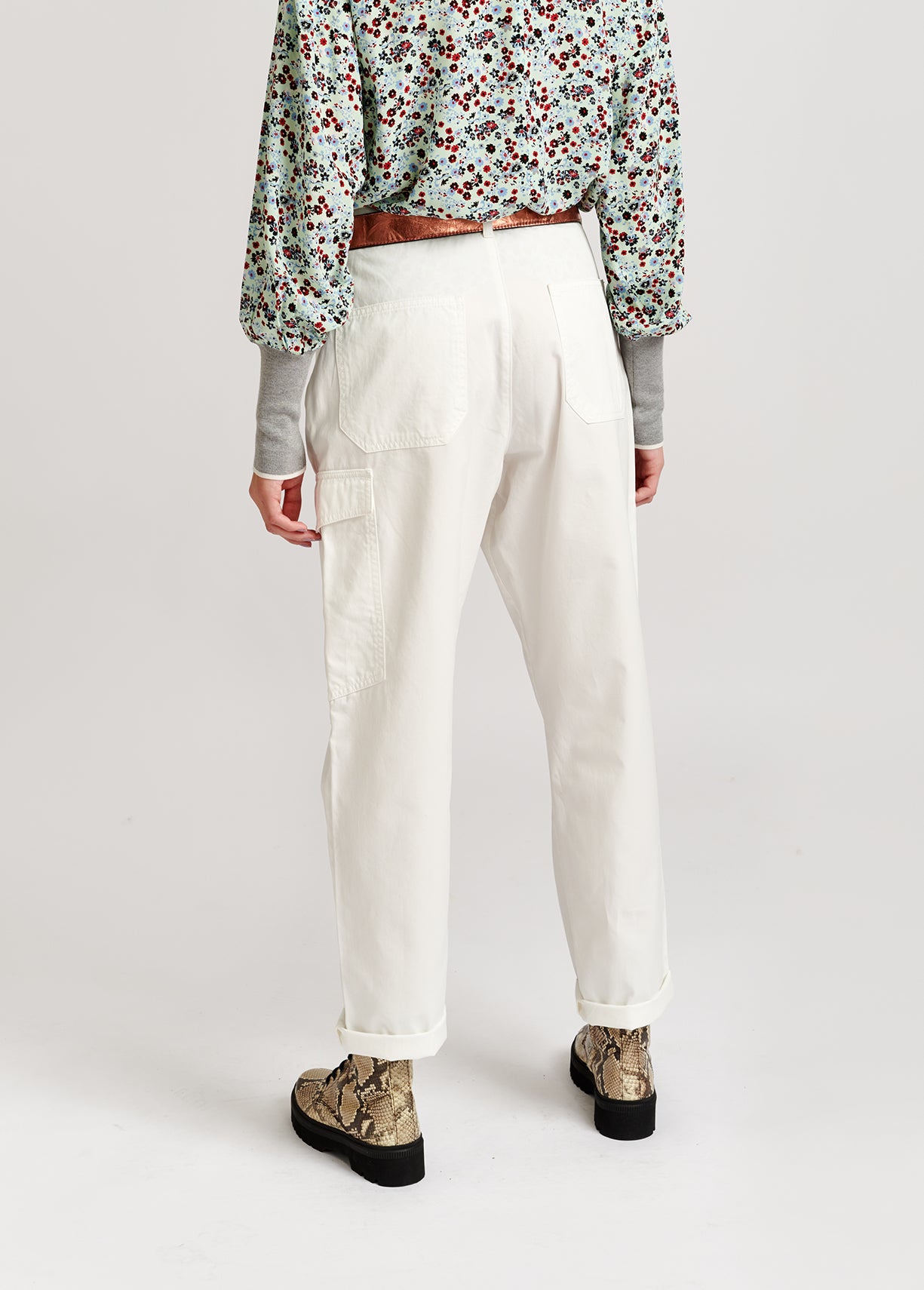 Gebroken witte cargobroek van katoen RE—SSENTIEL | Essentiel second hand