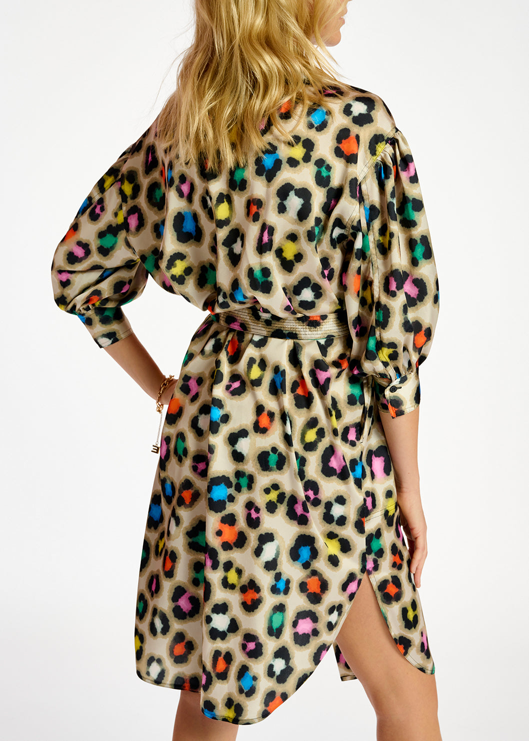 Beige knee-length shirt dress with multicolor leopard print RE—SSENTIEL | Essentiel second hand