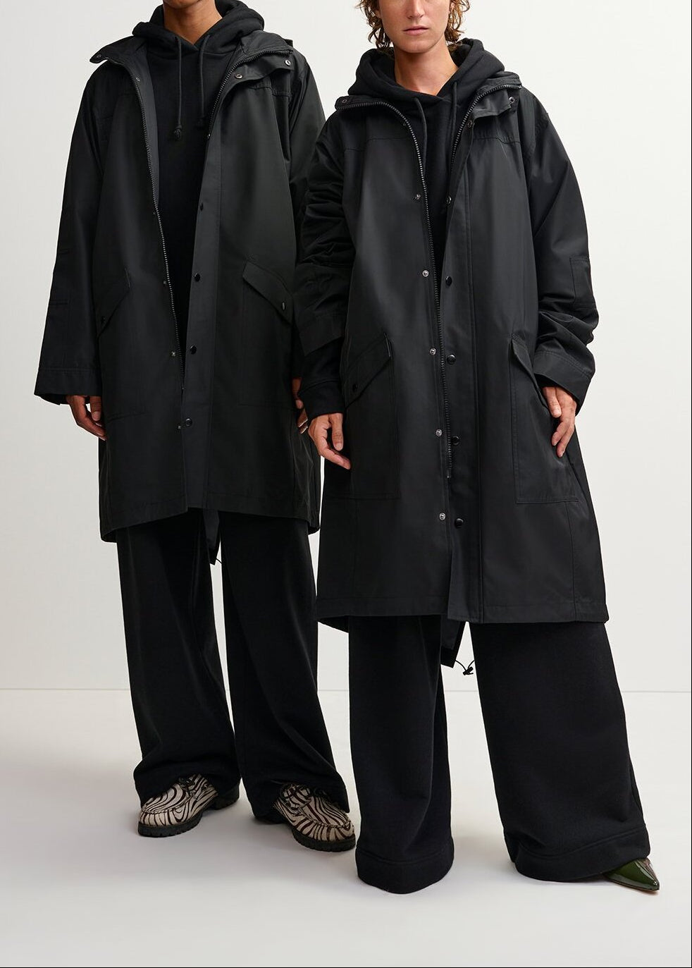 Black hooded raincoat RE—SSENTIEL | Essentiel second hand