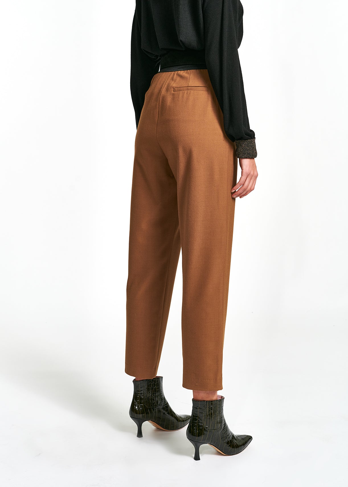 Within high waist pants RE—SSENTIEL | Essentiel second hand