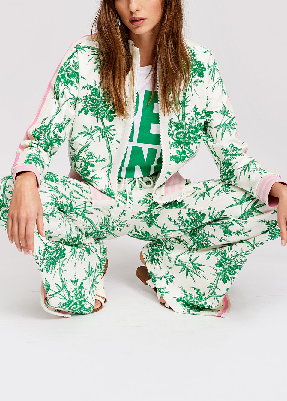 Classic green and white print tracksuit jacket RE—SSENTIEL | Essentiel second hand