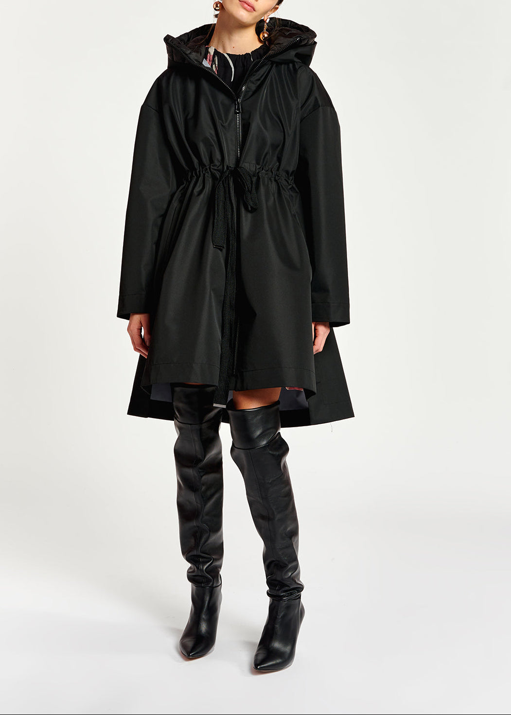 Manteau imperméable noir RE—SSENTIEL | Essentiel second hand