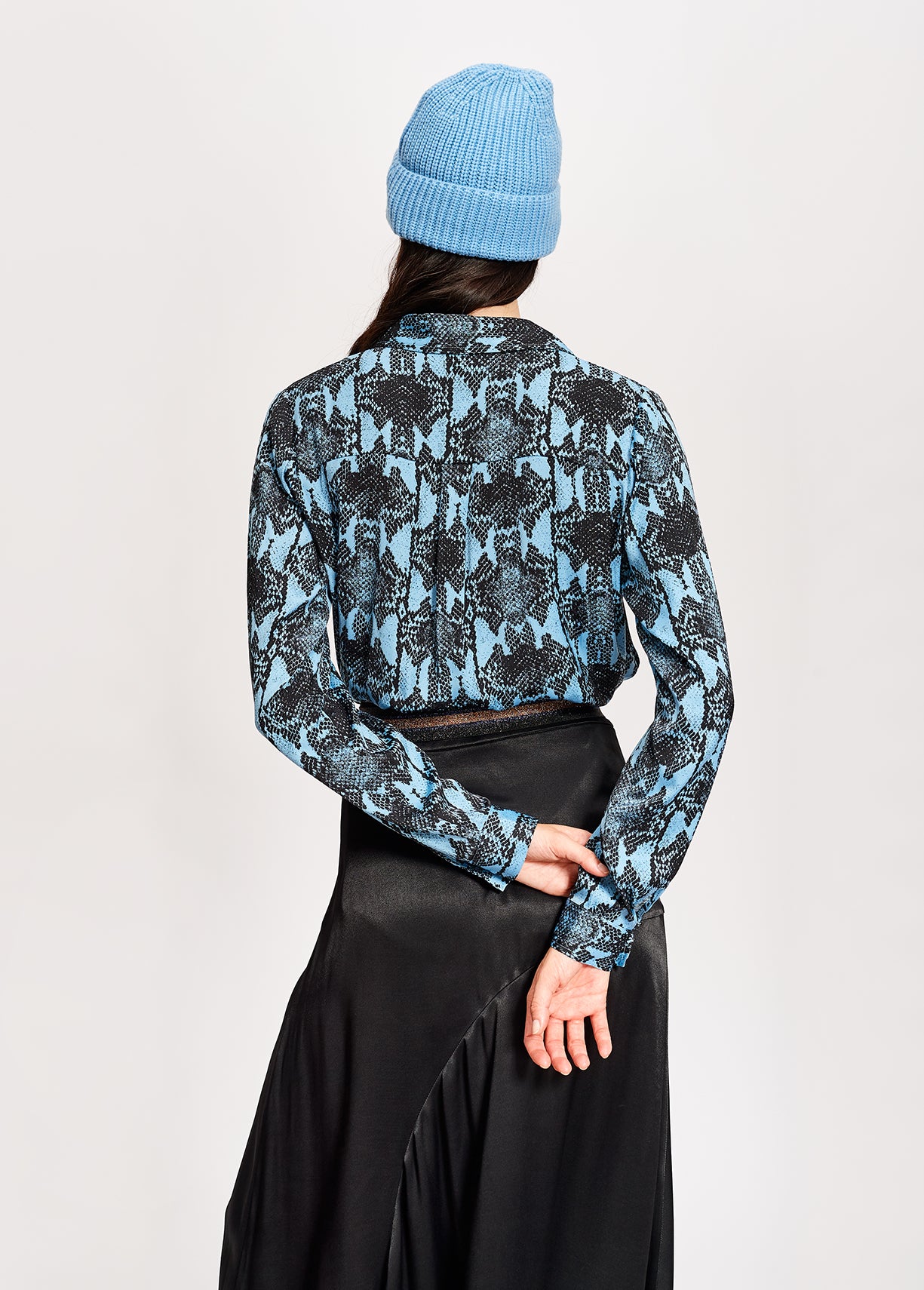 Jupe midi en biais noire RE—SSENTIEL | Essentiel second hand