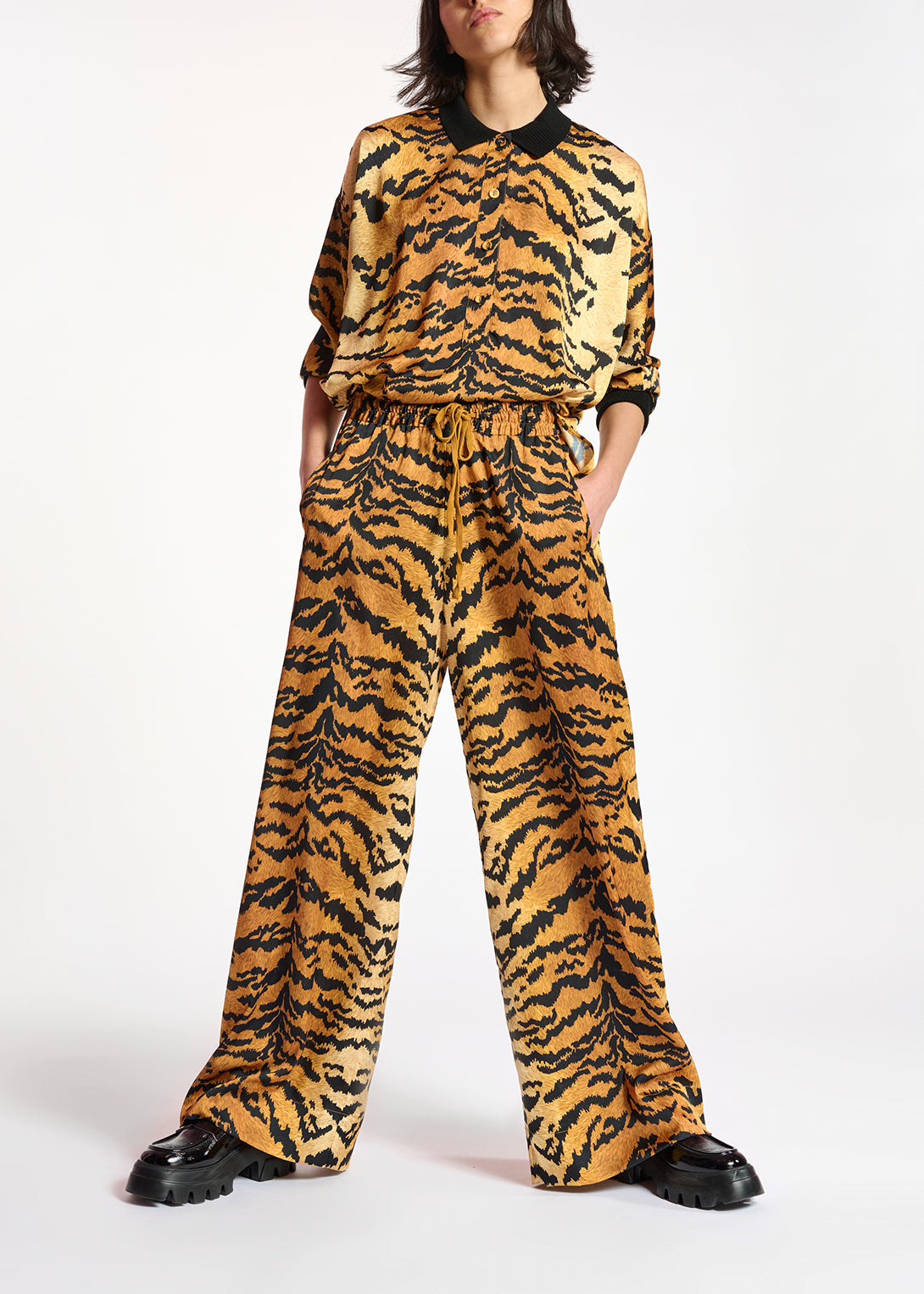 Brown oversized top with tiger print RE—SSENTIEL | Essentiel second hand