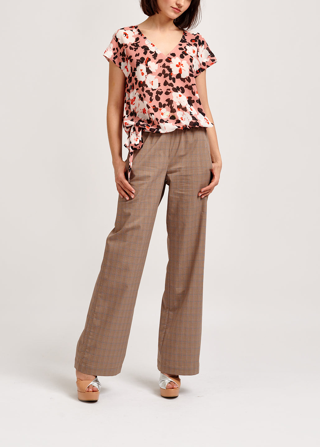 Pantalon de jogging beige au motif tartan RE—SSENTIEL | Essentiel second hand