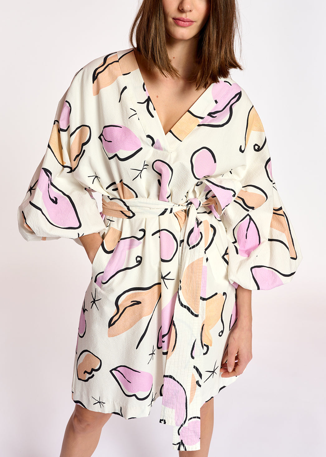 Witte mini-jurk met abstracte print RE—SSENTIEL | Essentiel second hand