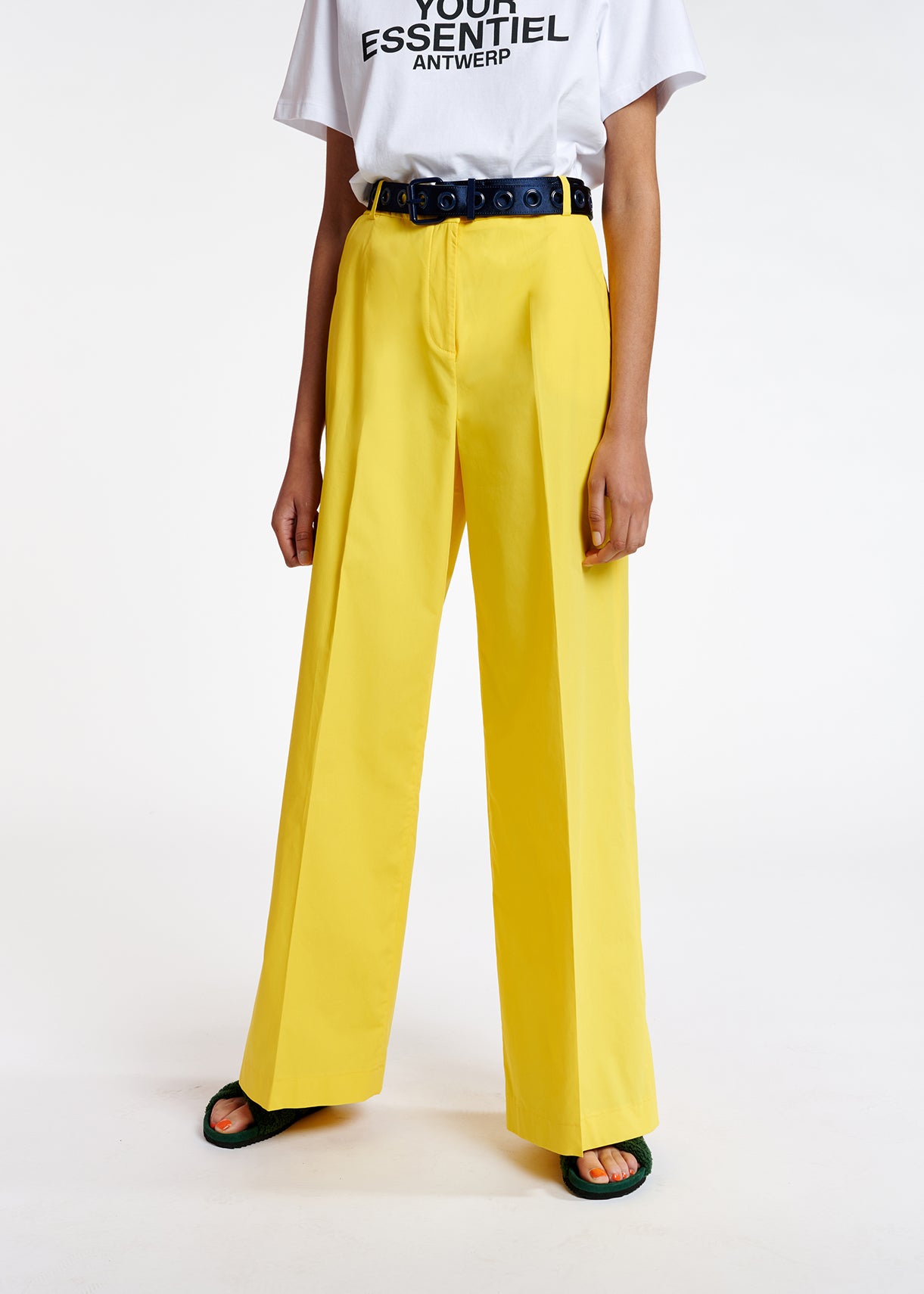 Zummertime pantalons RE—SSENTIEL | Essentiel second hand