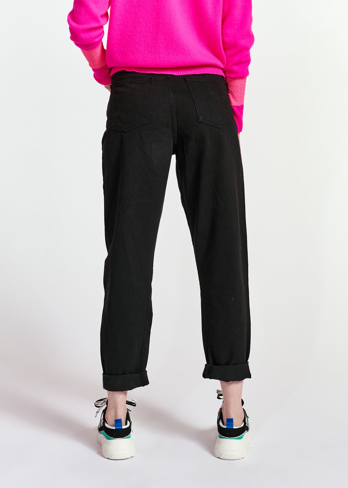 Jean fuselé noir à taille haute RE—SSENTIEL | Essentiel second hand