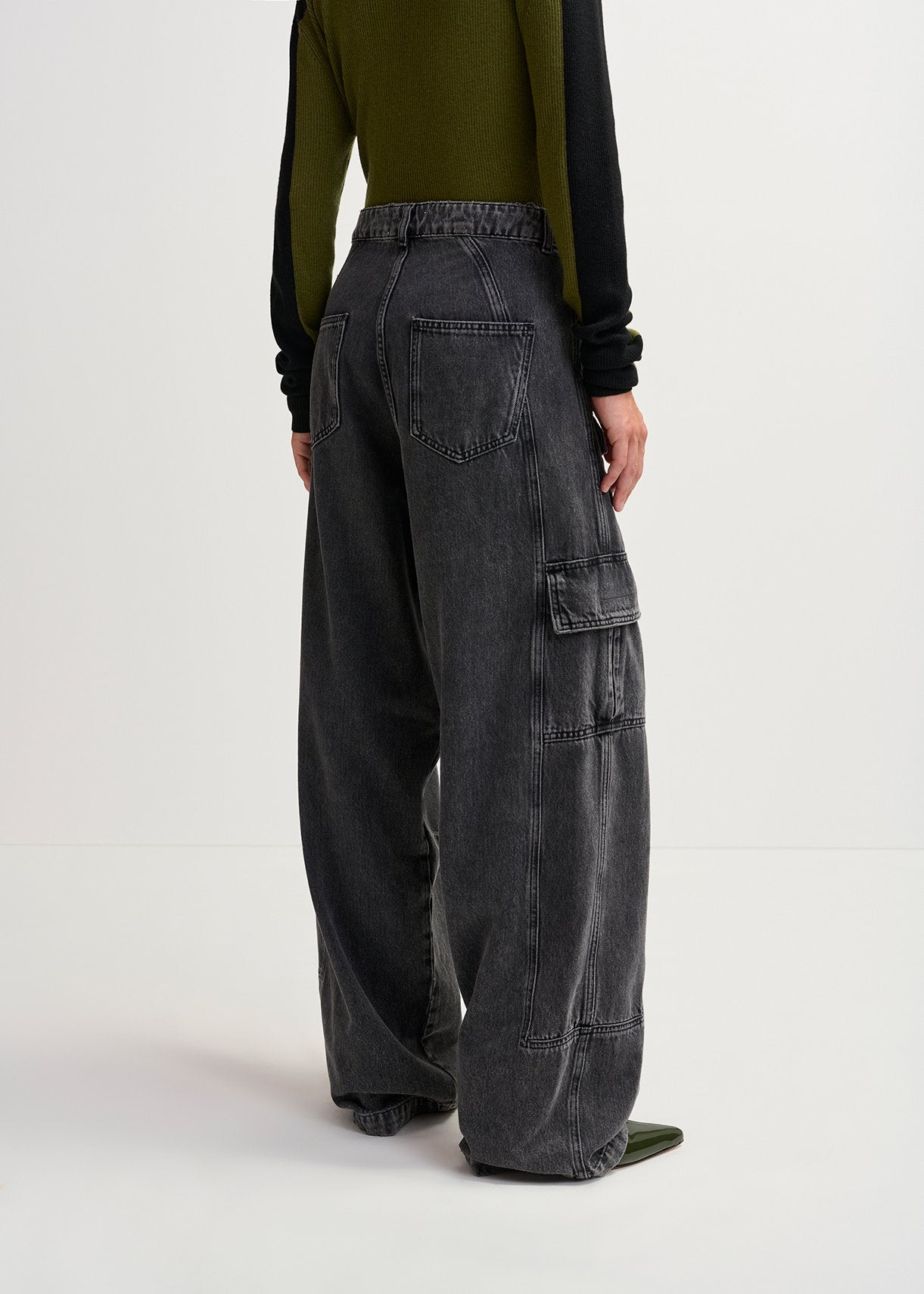 Black wide-leg cargo jeans RE—SSENTIEL | Essentiel second hand