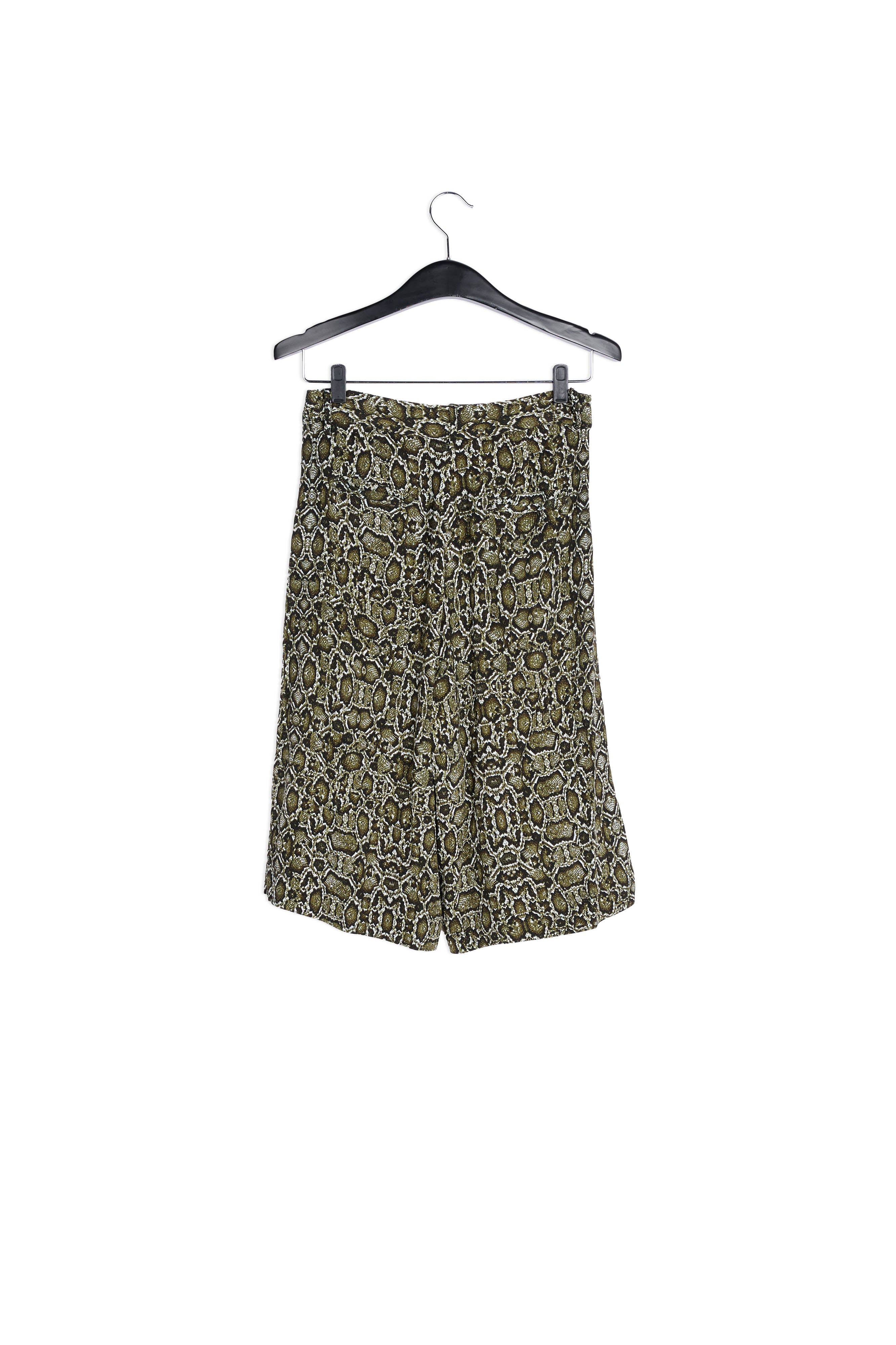 Wide fit shorts RE—SSENTIEL | Essentiel second hand