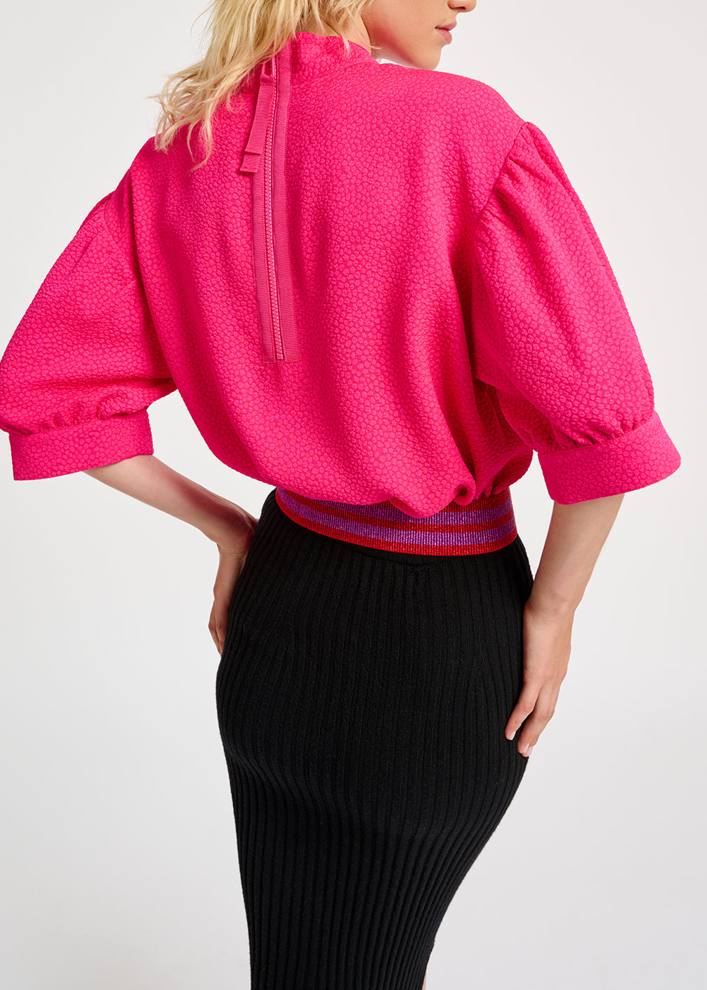 Neon pink top with puffed sleeves RE—SSENTIEL | Essentiel second hand