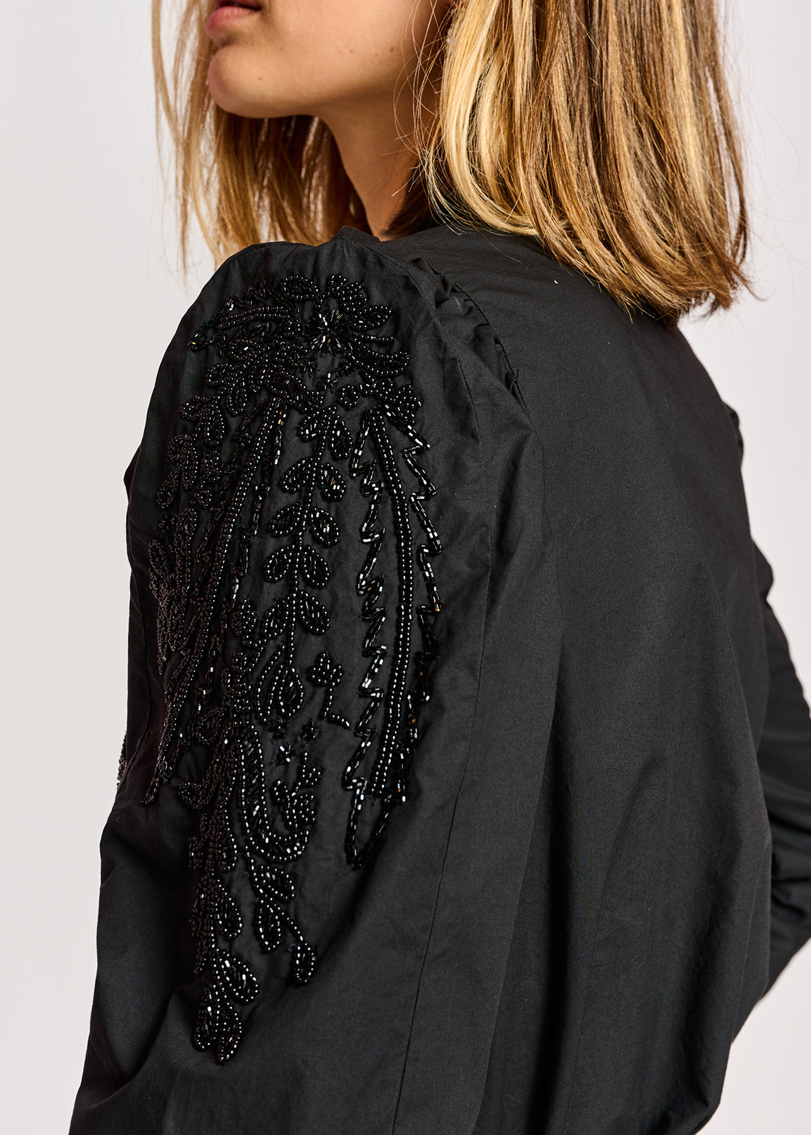 Antonella embellished shirt RE—SSENTIEL | Essentiel second hand