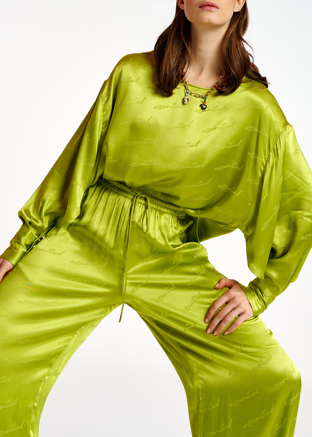 Lime green satin jacquard loose-fit top RE—SSENTIEL | Essentiel second hand