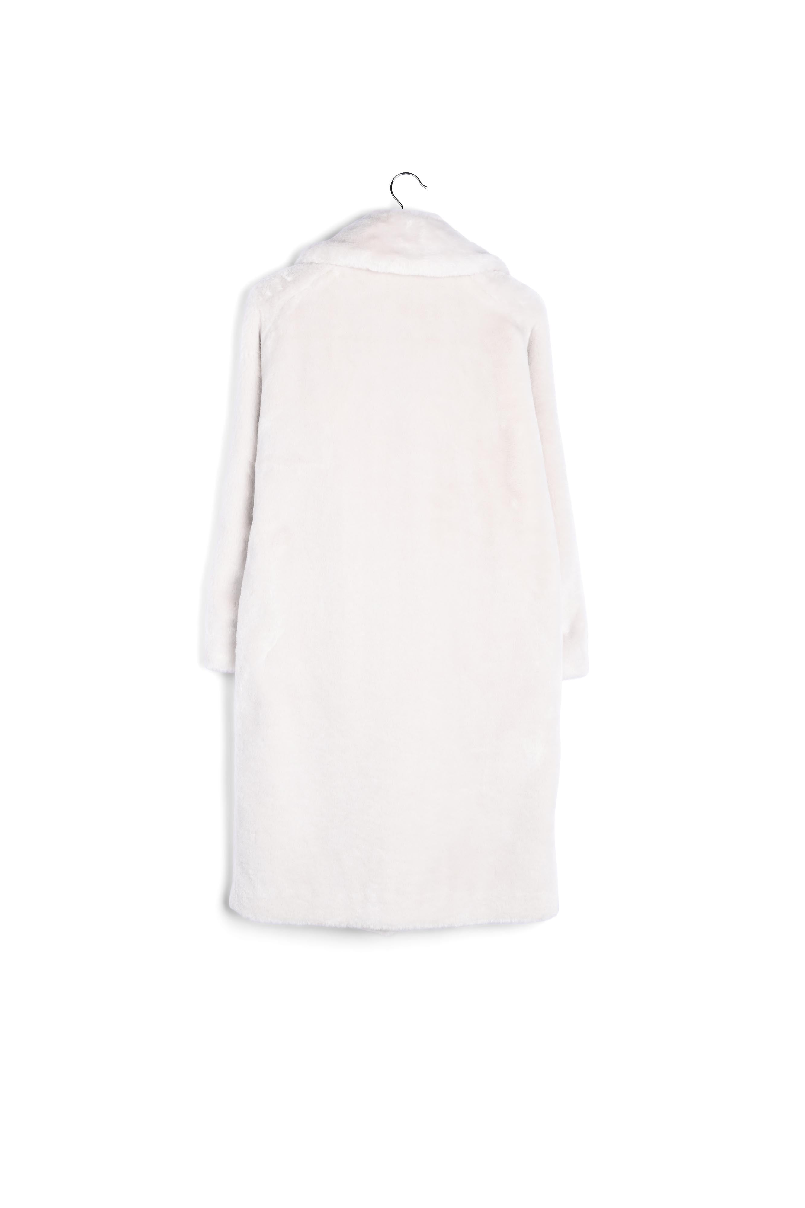 Off-white recycled faux fur coat RE—SSENTIEL | Essentiel second hand