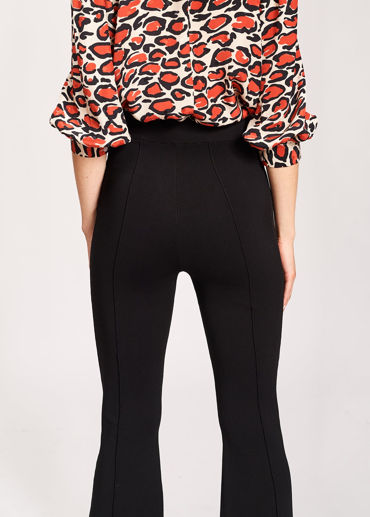 Ribbed knit pants RE—SSENTIEL | Essentiel second hand