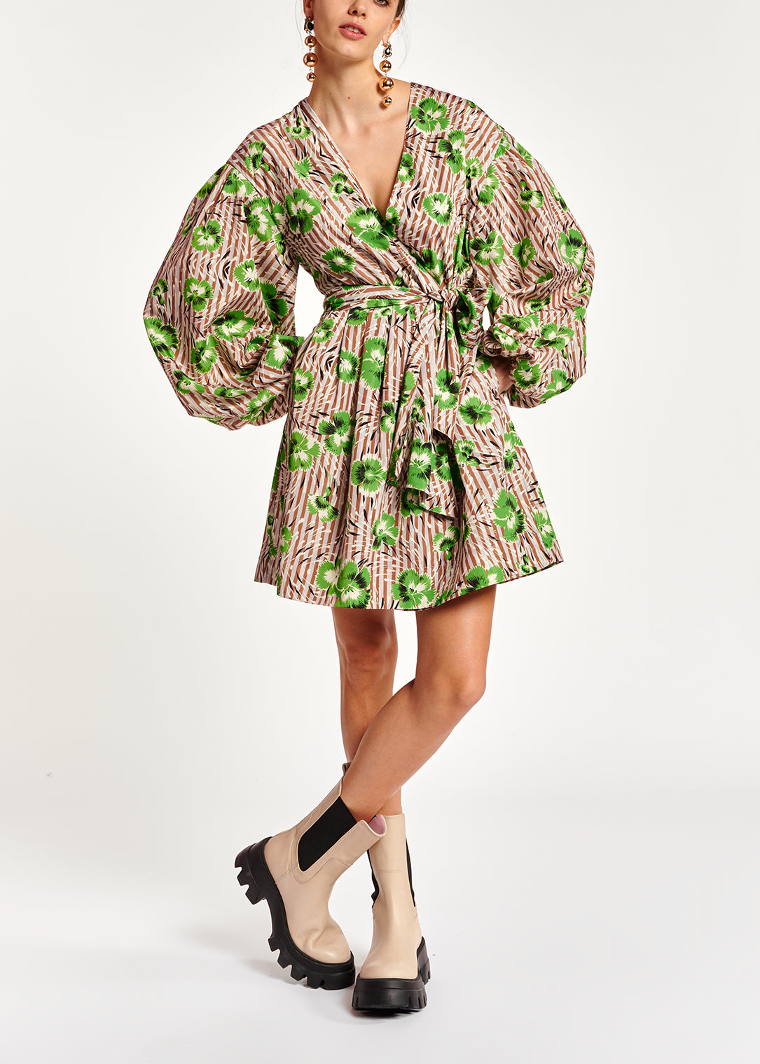 Green and brown floral print mini-length wrap dress RE—SSENTIEL | Essentiel second hand