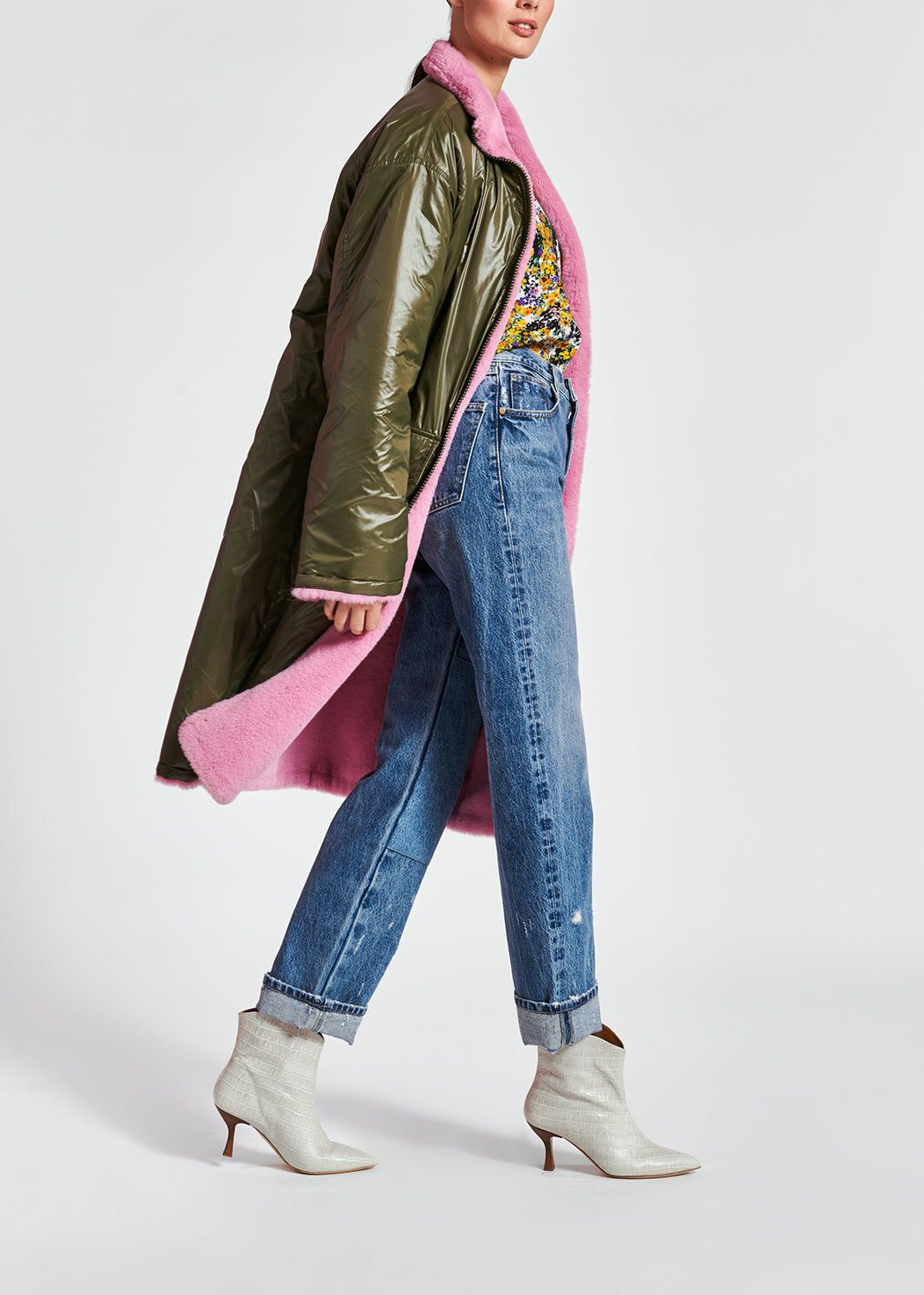 Khaki green and pink reversible faux fur coat RE—SSENTIEL | Essentiel second hand