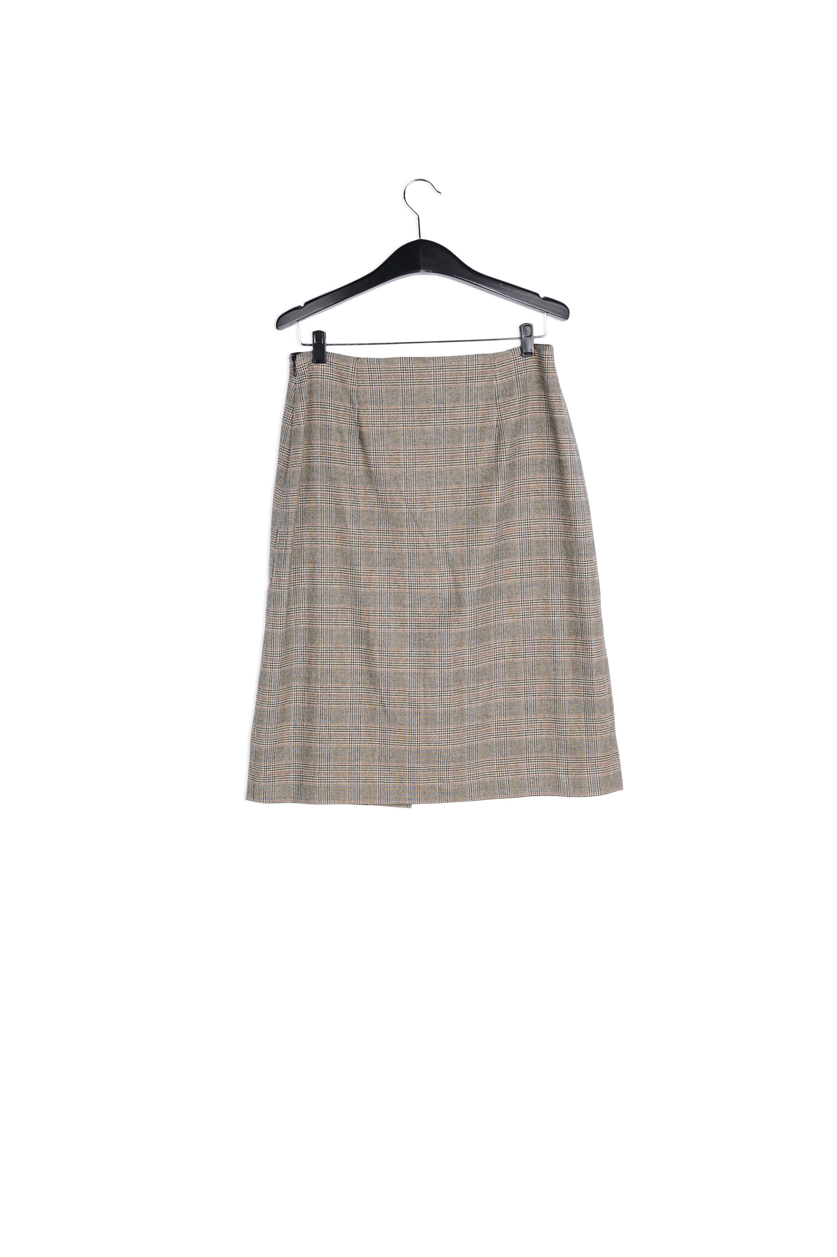 Grey checked knee skirt with flounce and slit RE—SSENTIEL | Essentiel second hand