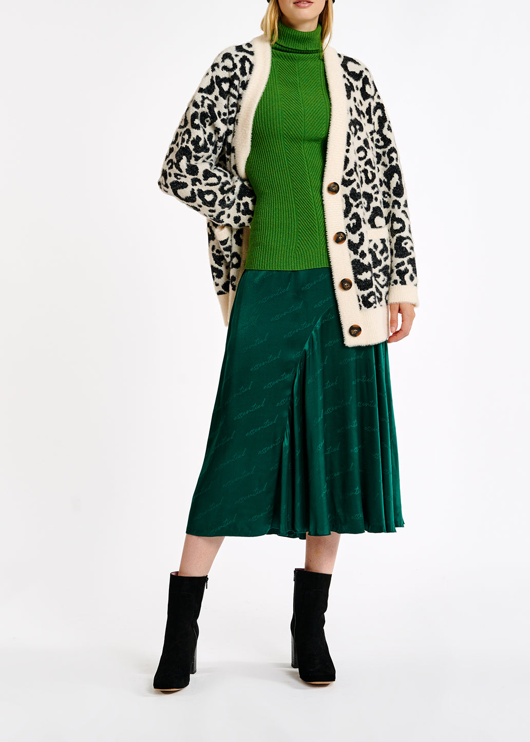 Pull vert à  col roulé en mérinos RE—SSENTIEL | Essentiel second hand