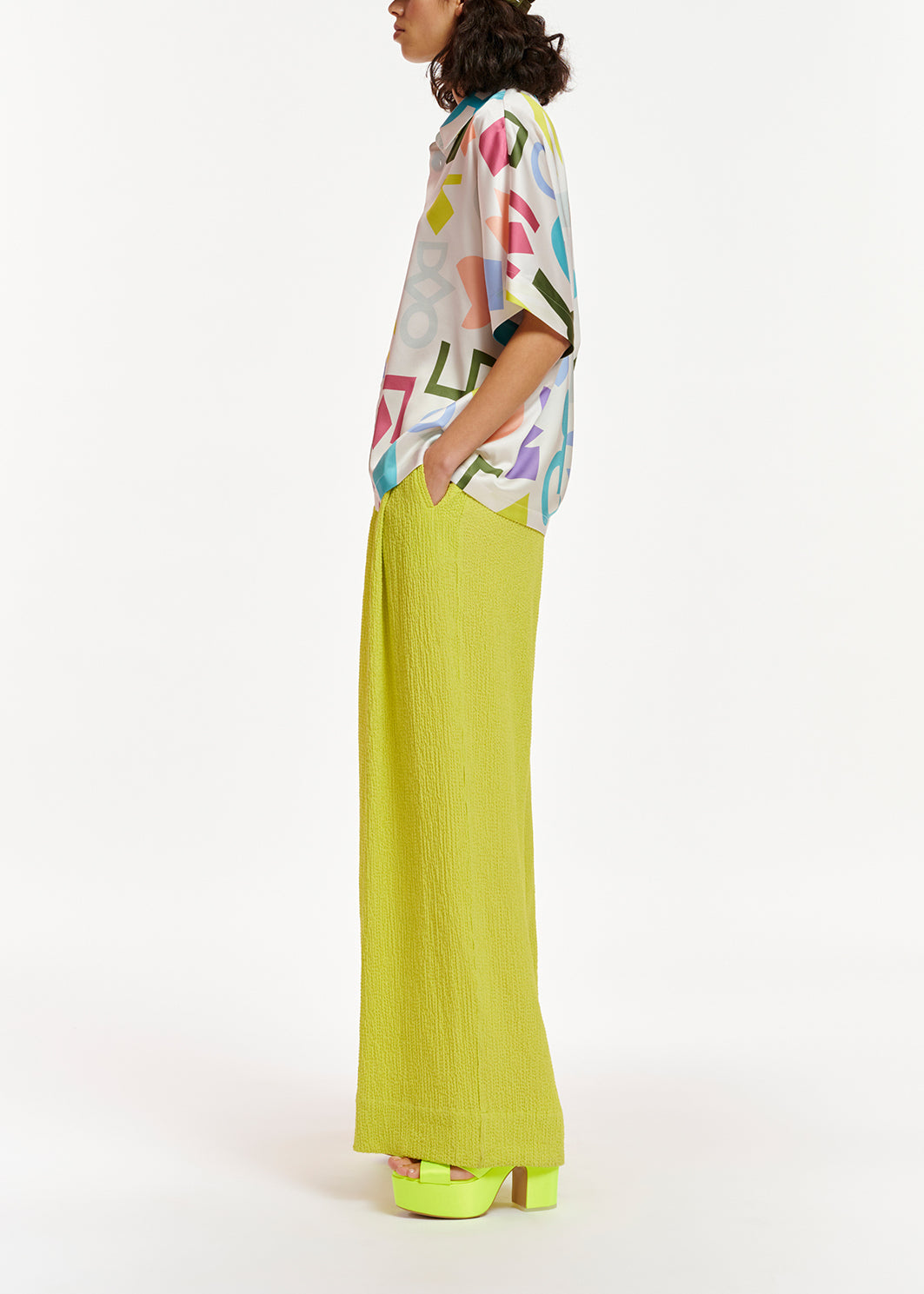 Lime green wide-leg seersucker pants RE—SSENTIEL | Essentiel second hand