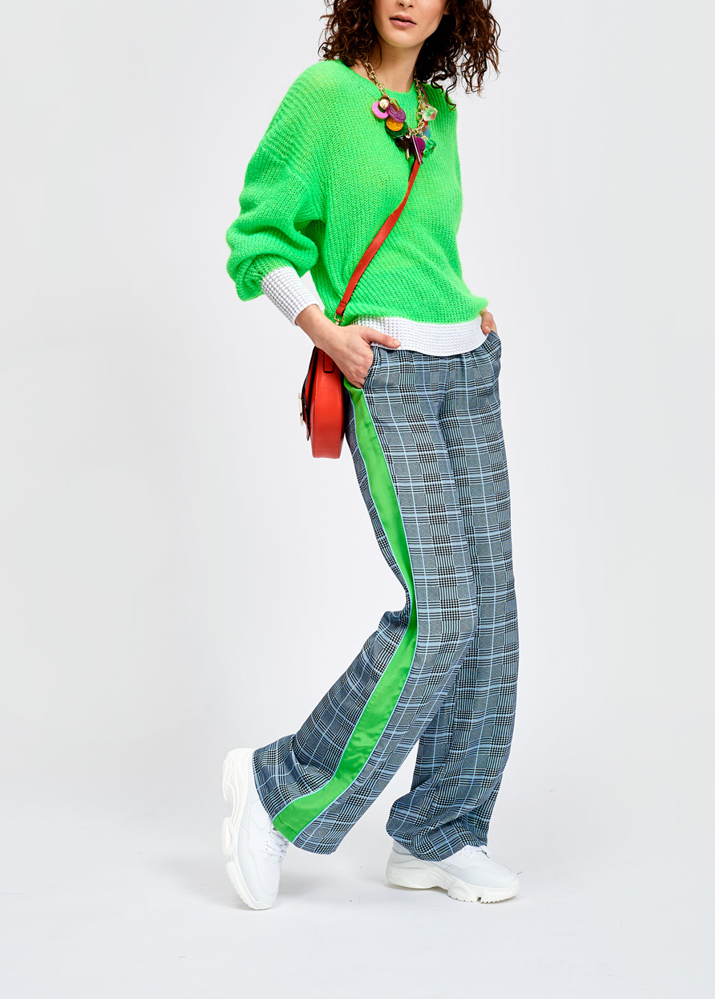 Large check silk print trousers with contrasting stripe RE—SSENTIEL | Essentiel second hand
