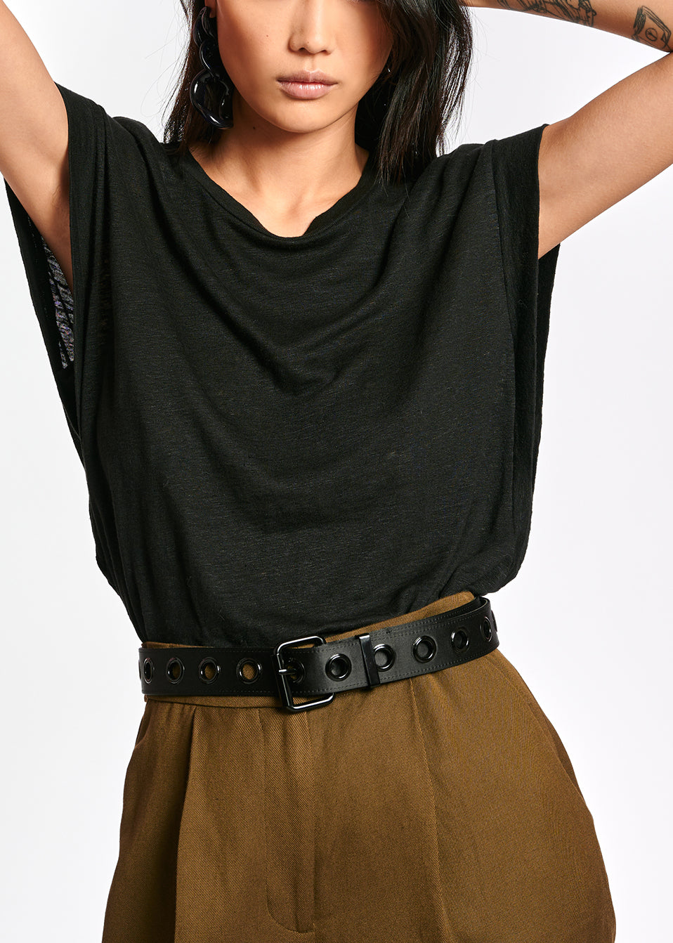 Black linen relaxed-fit T-shirt RE—SSENTIEL | Essentiel second hand