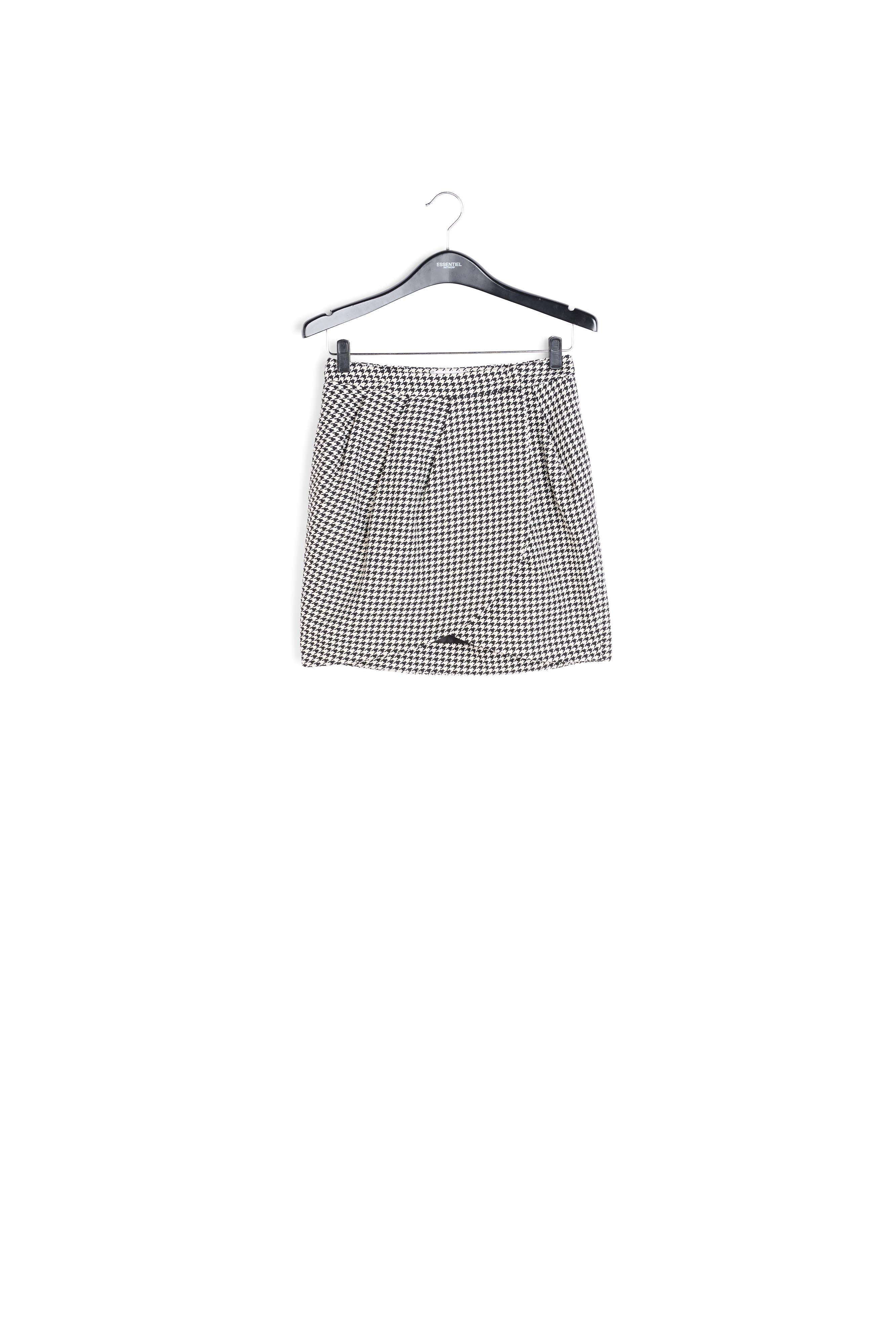Black and white tulip mini skirt RE—SSENTIEL | Essentiel second hand