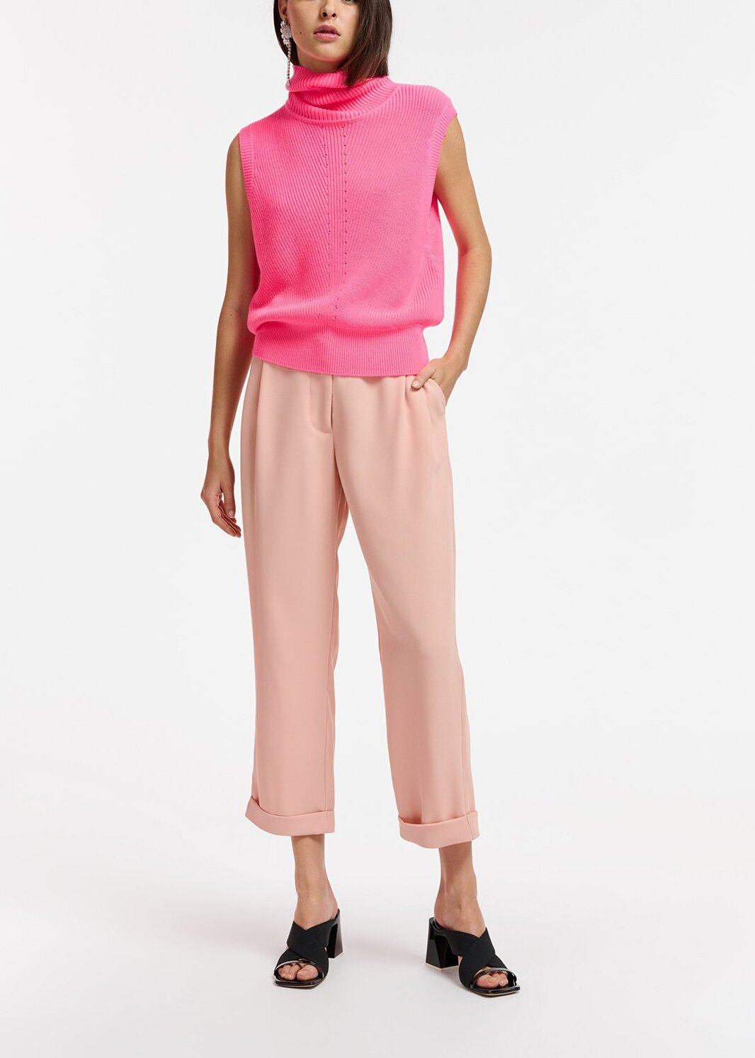 Vintage pink tapered-leg pants RE—SSENTIEL | Essentiel second hand