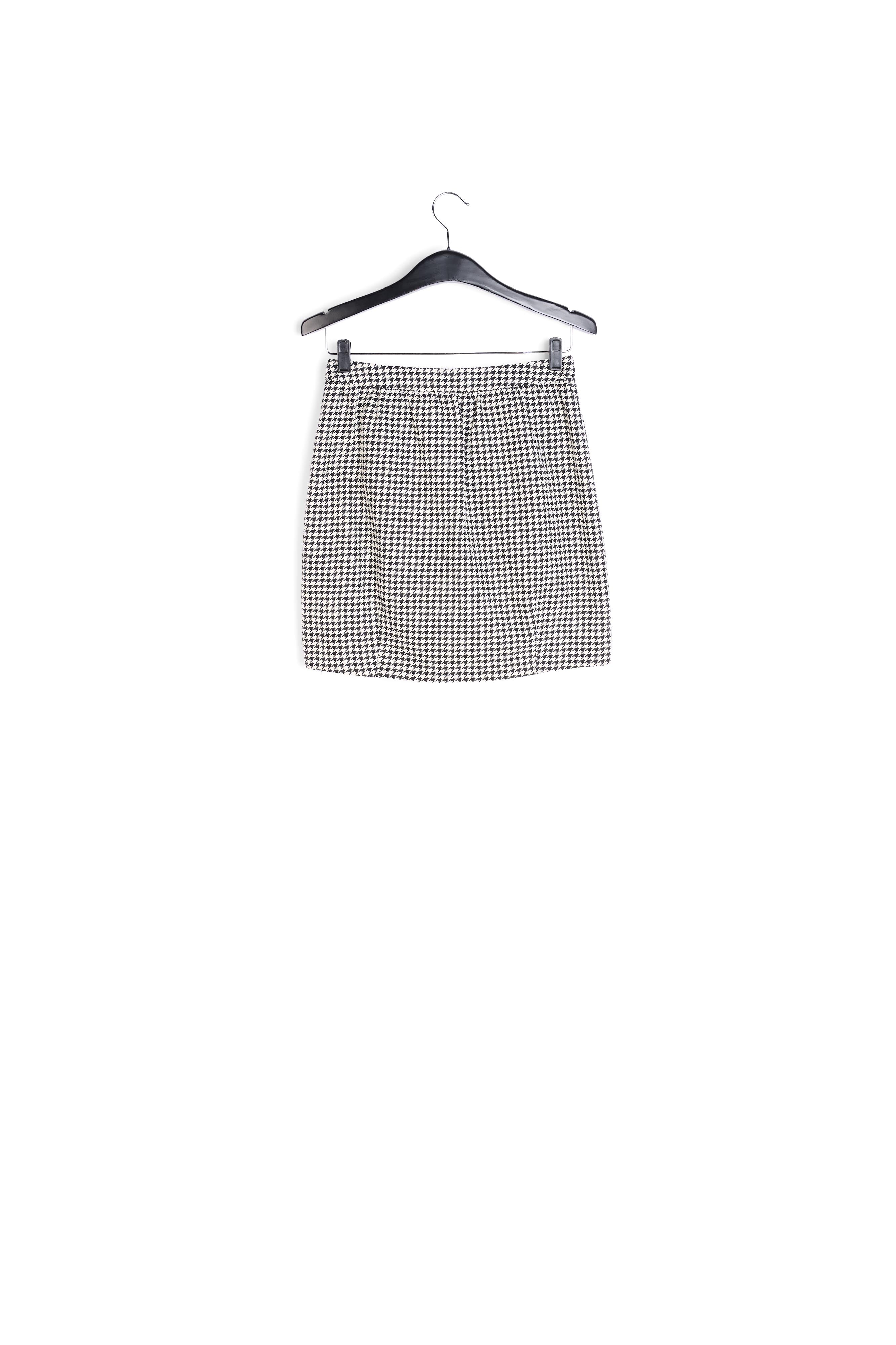 Black and white tulip mini skirt RE—SSENTIEL | Essentiel second hand