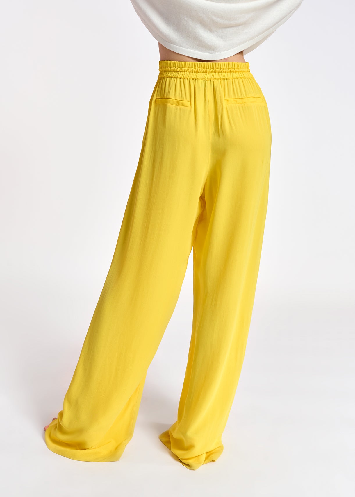 Yellow wide-leg pants RE—SSENTIEL | Essentiel second hand