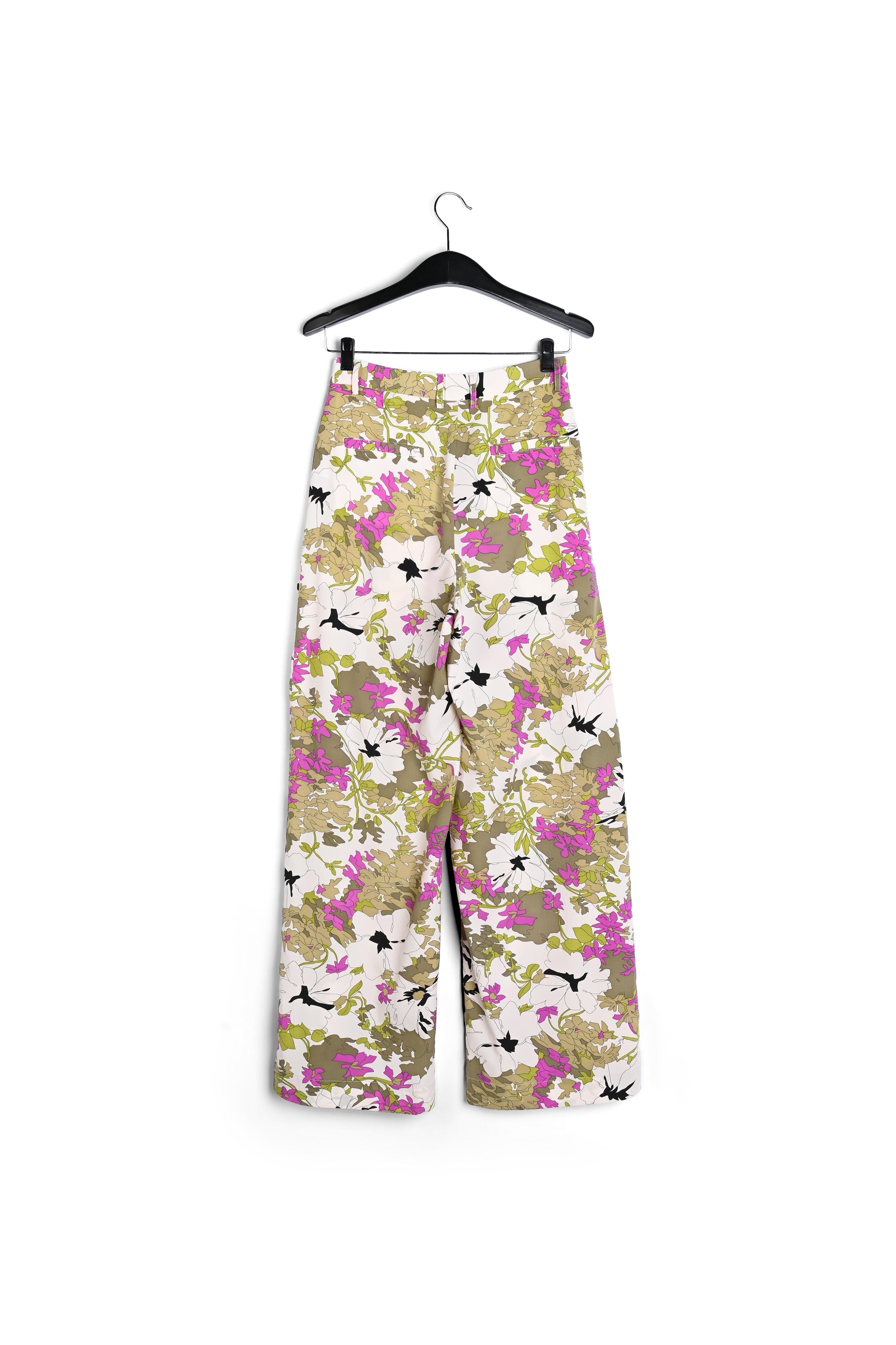 Kakigroene, witte en roze bloemenbroek met wijde pijpen RE—SSENTIEL | Essentiel second hand