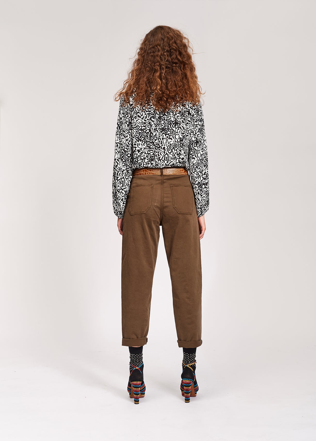 Zwarte blouse met panterprint RE—SSENTIEL | Essentiel second hand