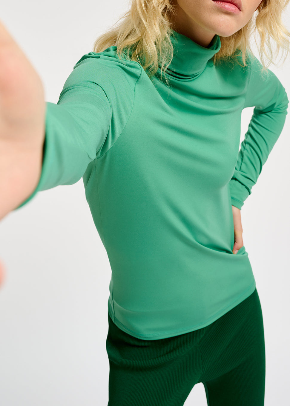 Teal slim-fit turtleneck top RE—SSENTIEL | Essentiel second hand