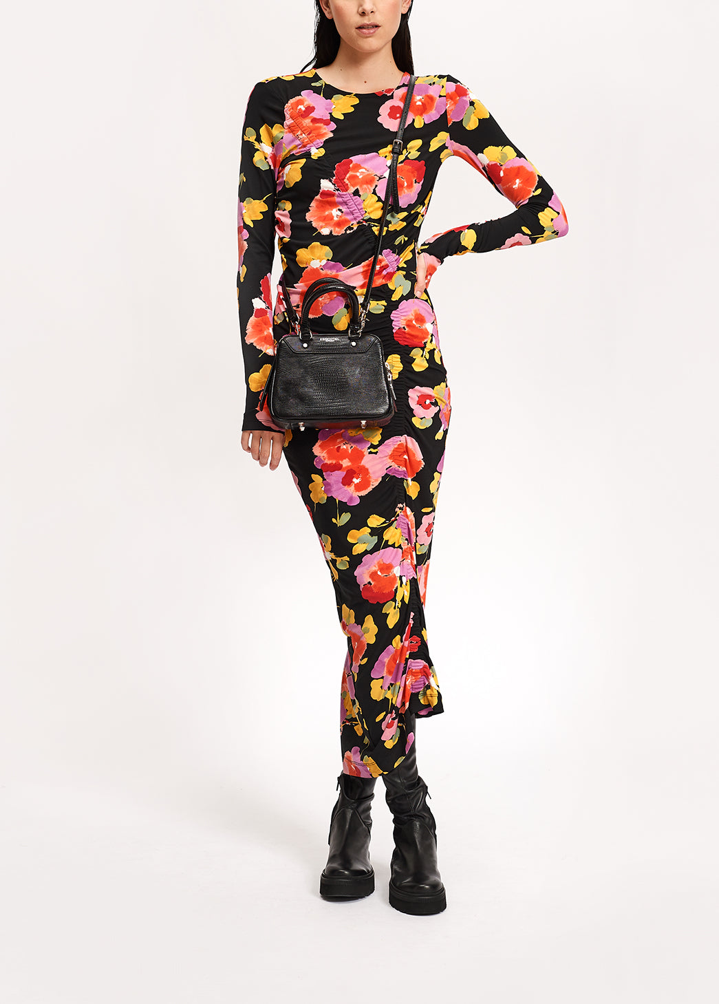 Zwarte midi-jurk met scriptprint RE—SSENTIEL | Essentiel second hand