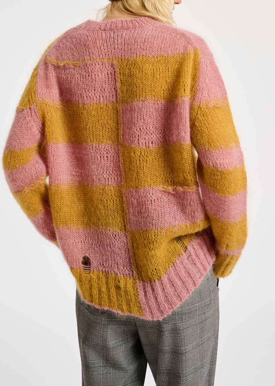 Vintage roze en okergeel gestreepte trui met versleten look RE—SSENTIEL | Essentiel second hand